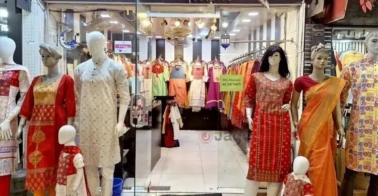 বিদ্যুৎ সাশ্রয়ে রাত ৮টার মধ্যে বন্ধ করতে হবে সব শপিংমল
