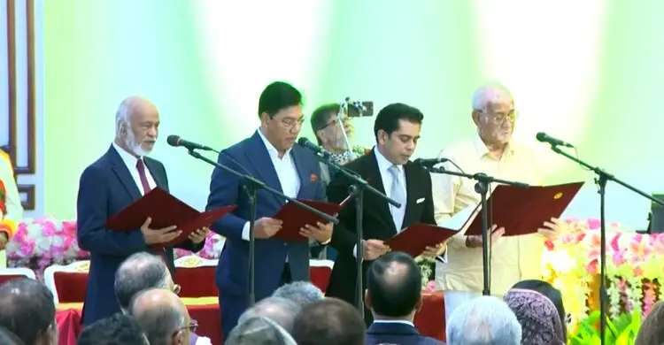 চার নতুন মুখের শপথ: মঈন খান, মিল্লাত, পার্থ ও সাচিং প্রু মন্ত্রিসভায়