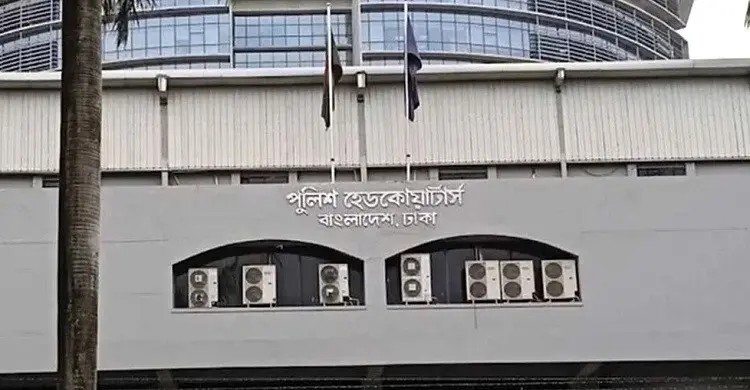 পুলিশের যানবাহনে হামলার ঝুঁকি, সারাদেশে সর্বোচ্চ সতর্কতা জারি
