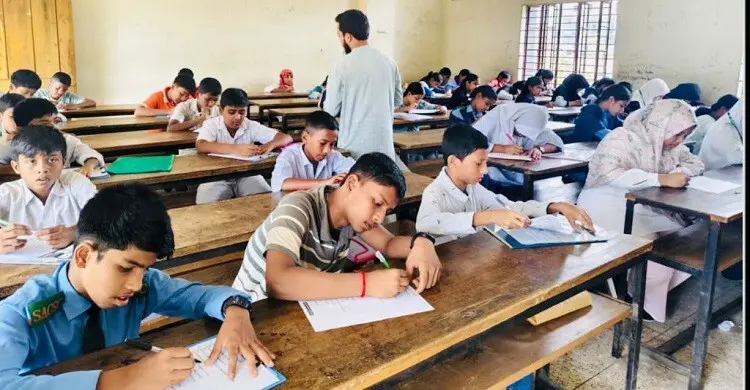 জুলাইয়ের ইতিহাস চর্চা, পটিয়ায় শিক্ষার্থীদের নিয়ে ‘জুলাইকে জানি’ কুইজ