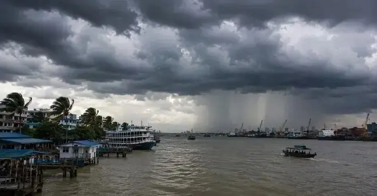 নয় অঞ্চলে ঝোড়ো বাতাসের পূর্বাভাস, জারি সতর্ক সংকেত