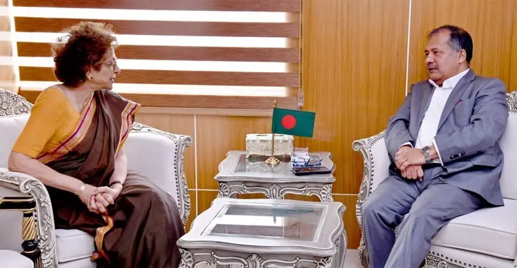 বিশ্বদরবারে বাংলাদেশের ভাবমূর্তি তুলে ধরতে ঐকমত্য তথ্যমন্ত্রী ও জাতিসংঘ দূতের