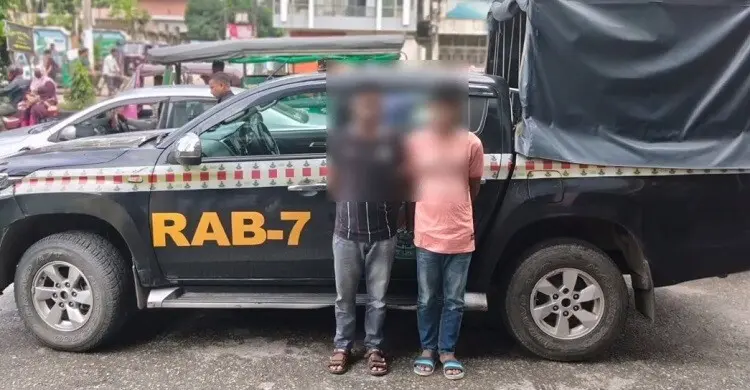পটিয়ায় ৩৯৩৫ পিস ইয়াবাসহ দুই মাদক কারবারি গ্রেফতার