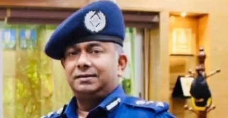 ট্যুরিস্ট পুলিশের সাবেক এসপি আপেল মাহমুদকে সরকারি চাকরি থেকে বরখাস্ত