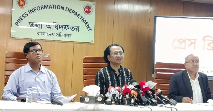 ইসির তফসিল বদলাতে পারে সরকার, স্থানীয় নির্বাচনে চূড়ান্ত শেষ কথা সরকারেরই