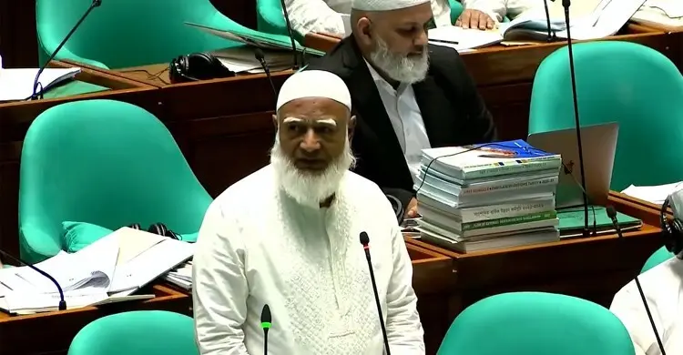 হাসিনাকে তৎপরতার সুযোগ দেওয়ায় সংসদে ভারতের প্রতি ক্ষুব্ধ জামায়াত আমির