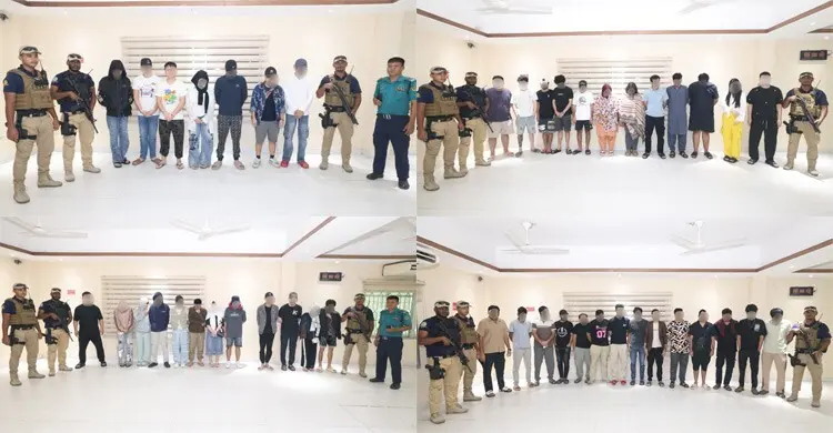 ভাড়া বাসায় সাইবার প্রতারণার চক্র: চট্টগ্রামে ৬৩ বিদেশি কারাগারে