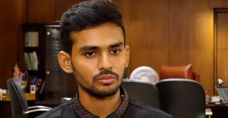 রাজনৈতিক চাপে নয়, আইনের হাতেই আসিফ মাহমুদের অনুসন্ধান: দুদক
