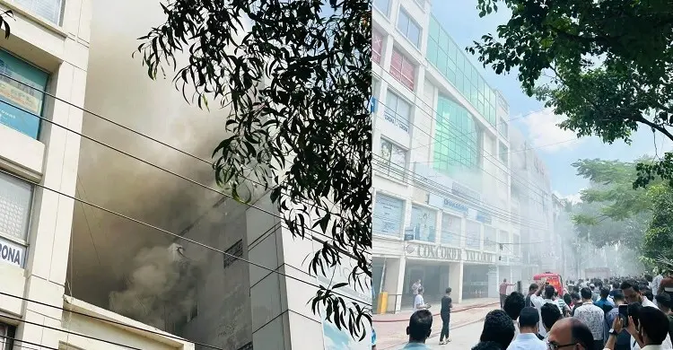 ধানমন্ডি ২৭-এর এপেক্স ভবনে আগুনের ঘটনা, মাঠে ফায়ার সার্ভিসের ৪ ইউনিট