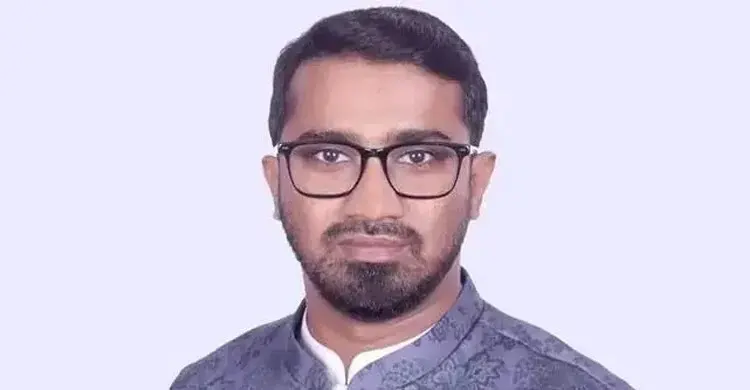 জুলাই জাদুঘরের ডিজি এহসান মাহমুদ, ‘সঠিক সিদ্ধান্ত’ বলছেন রাশেদ খাঁন