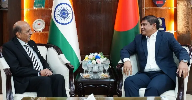 বাংলাদেশের সঙ্গে সামরিক সম্পর্কে গুরুত্ব দিচ্ছে ভারত: দীনেশ ত্রিবেদী