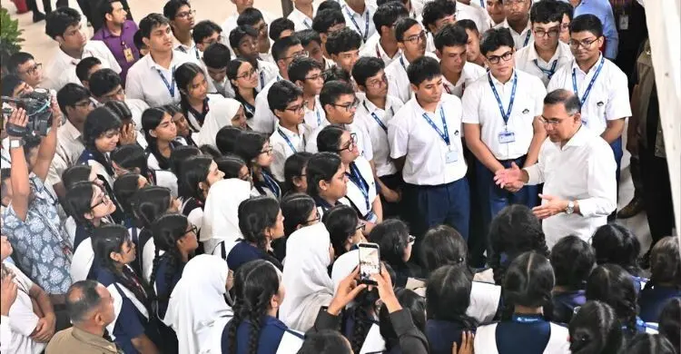 সবুজ-পরিচ্ছন্ন বাংলাদেশ গড়তে শিক্ষার্থীদের আহ্বান তারেক রহমানের
