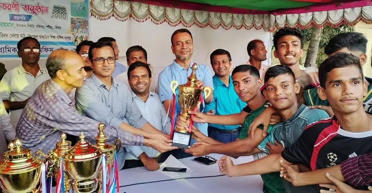 ৪৭ প্রতিষ্ঠানের লড়াইয়ে পটিয়ার গ্রীষ্মকালীন ক্রীড়ায় চ্যাম্পিয়ন কারা