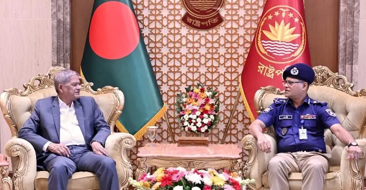 মিথ্যা মামলা ও সাইবার অপরাধ দমনে পুলিশের প্রতি রাষ্ট্রপতির নির্দেশনা