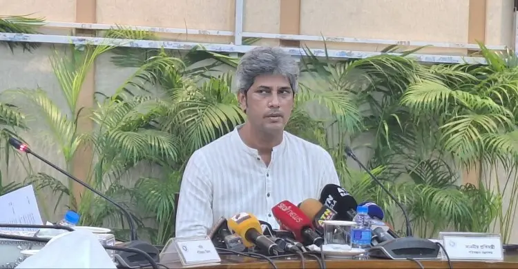 মেট্রোরেলের ফাটলে দুর্নীতির প্রমাণ মিললে জবাবদিহি হবে: প্রতিমন্ত্রী