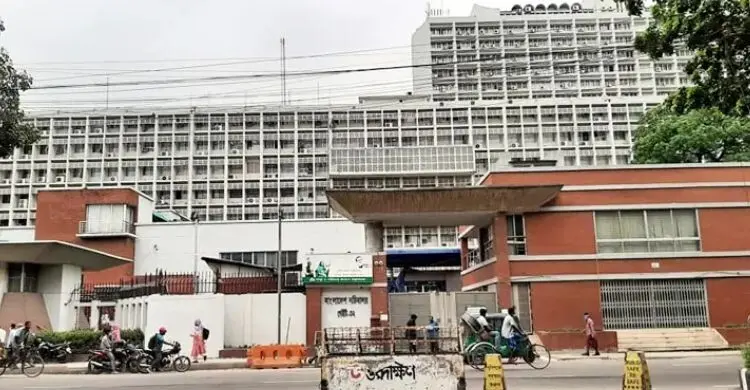 বিদ্যুৎ সংকট ও অগ্রাধিকার প্রকল্পে মাঠপর্যায়ে তদারকির নির্দেশ সচিবদের