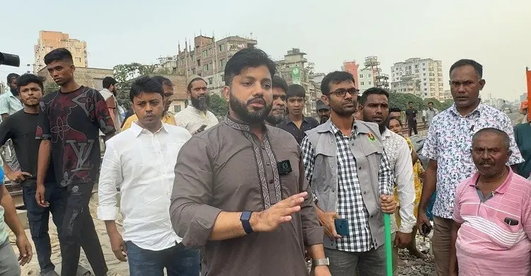 হামলার আশঙ্কায় গেন্ডারিয়ায় অস্ত্র তুলেছিলাম: ইশরাক হোসেন