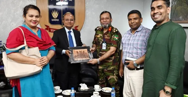 ঢাবি শিক্ষার্থীদের জন্য ঢামেক হাসপাতালে মিলবে বিশেষ চিকিৎসাসুবিধা
