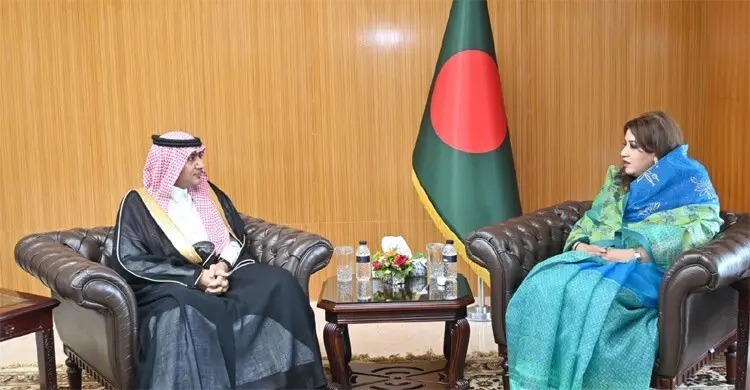 সৌদিতে নিহত দুই বাংলাদেশির মরদেহ ফেরাতে রাষ্ট্রদূতের সঙ্গে প্রতিমন্ত্রীর বৈঠক