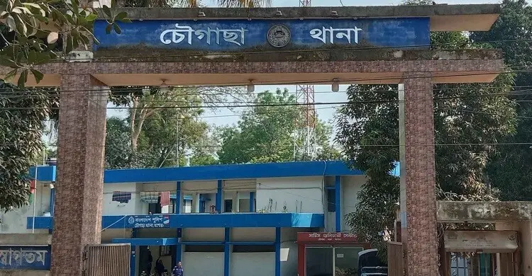 বিএনপিকর্মীকে আওয়ামী লীগনেতা সাজিয়ে গ্রেফতার, ঘুস দাবির অভিযোগ